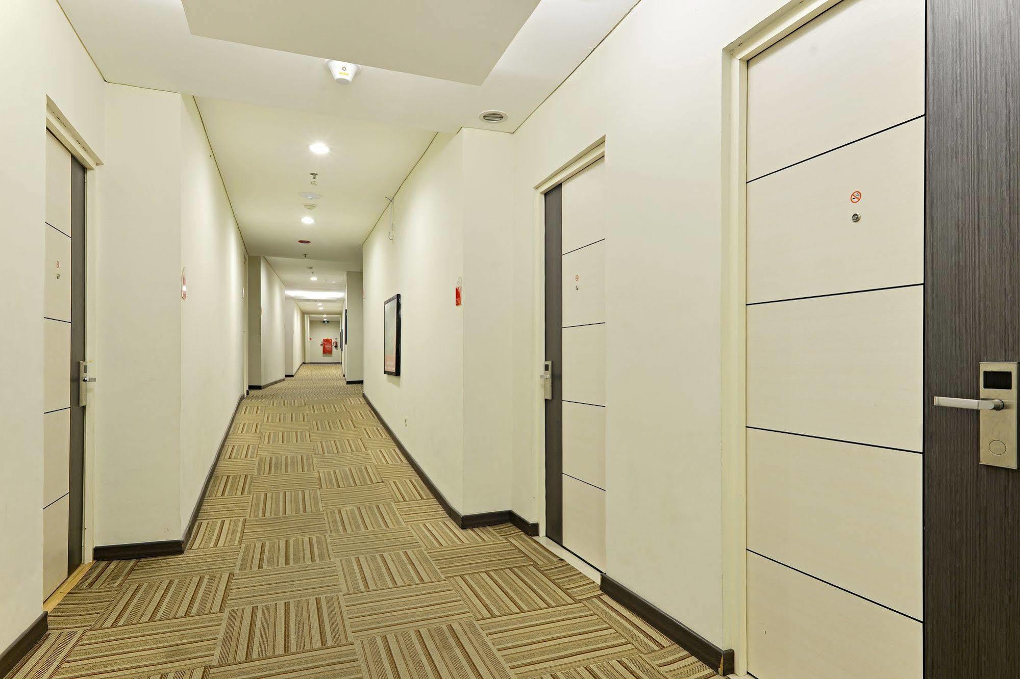 Hotel Zen Premium Cihampelas